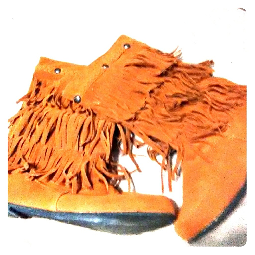 Size 6 moccasins